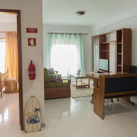 White House * Praia da Lourinhã